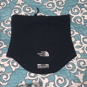 The North Face (TNF) Wind Stopper